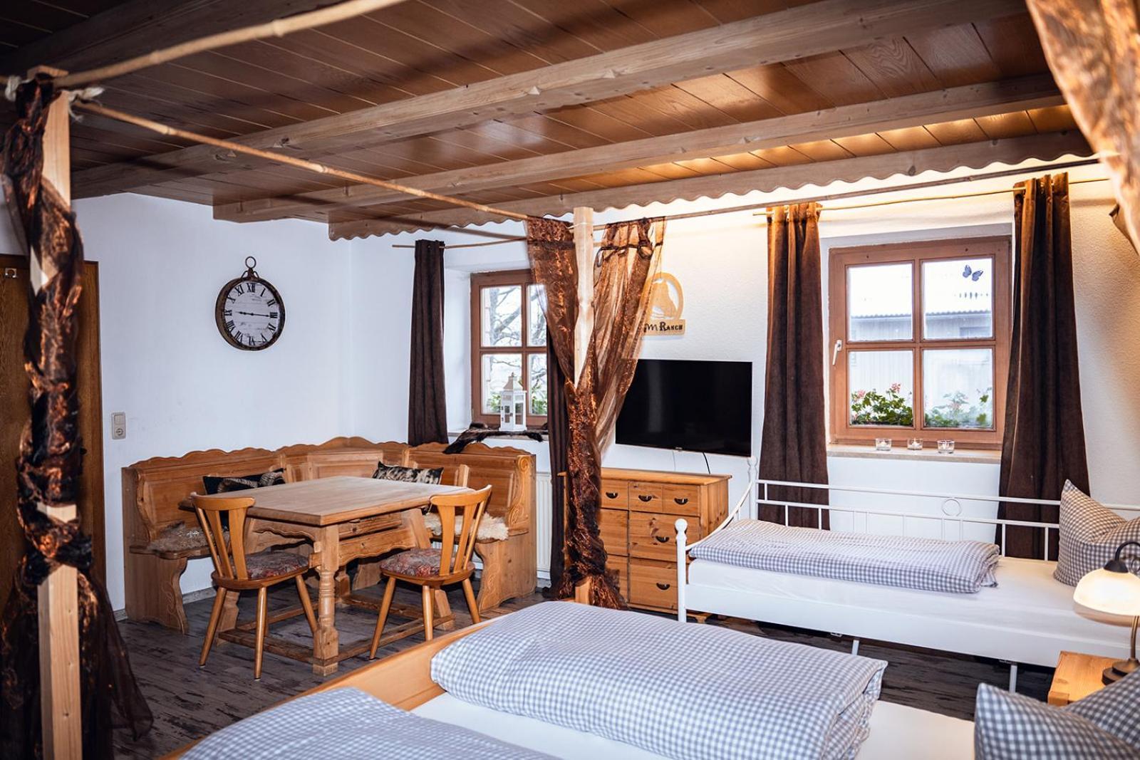 Landhotel Zum Matthiasl Bischofsreut Dış mekan fotoğraf